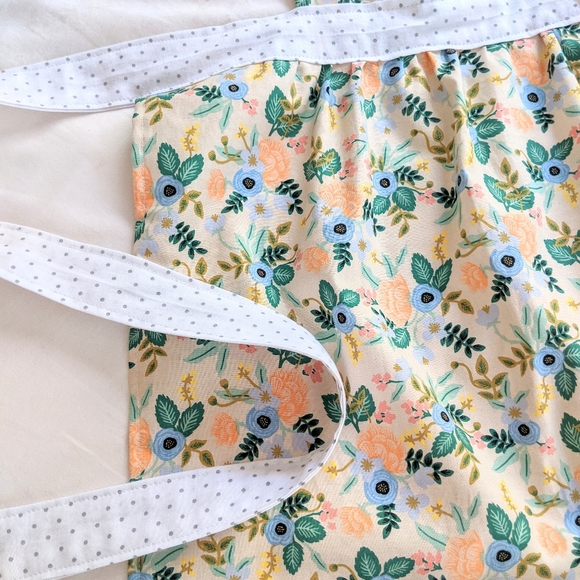 🆕 Rifle Paper Co Birch Blush Apron - Picture 4 of 8